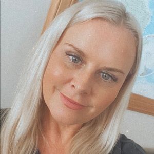 Meet your Posher, Justine